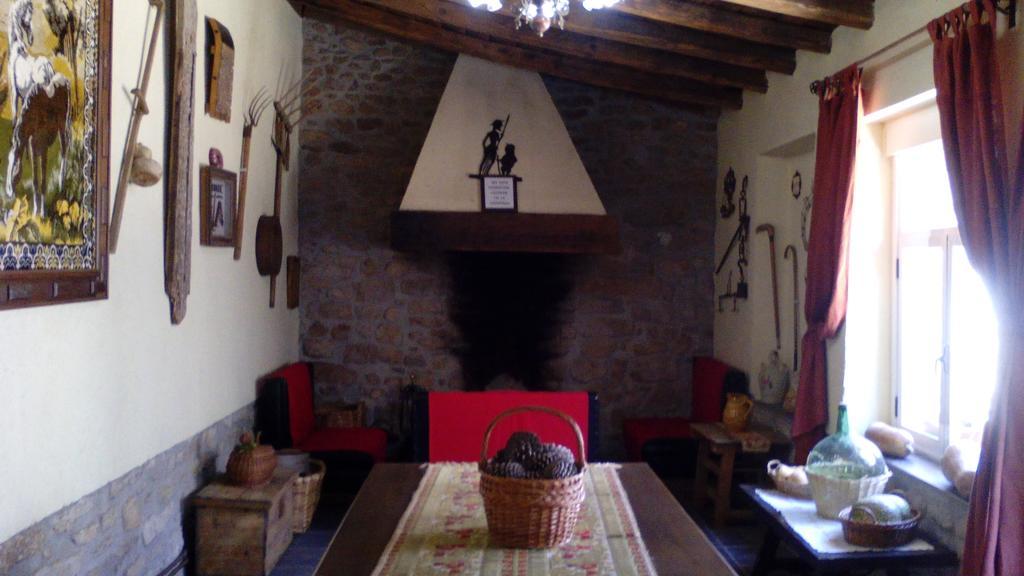 Fuentes de Onoro El Condado Casa Rural المظهر الخارجي الصورة